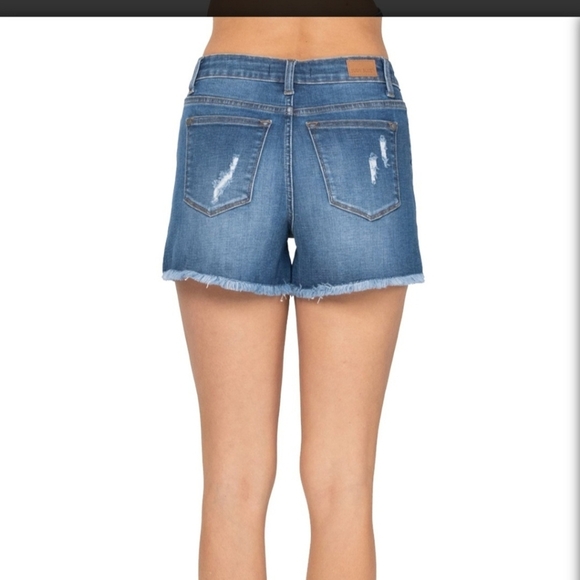 Judy Blue Leopard Patch Blue Denim Shorts Size S - Picture 4 of 12